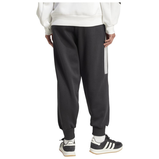 Adidas Γυναικείο παντελόνι φόρμας House of Tiro Fleece Pants Adidas Γυναικείο παντελόνι φόρμας House of Tiro Fleece Pants